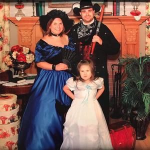 Meet your Posher, Thomas